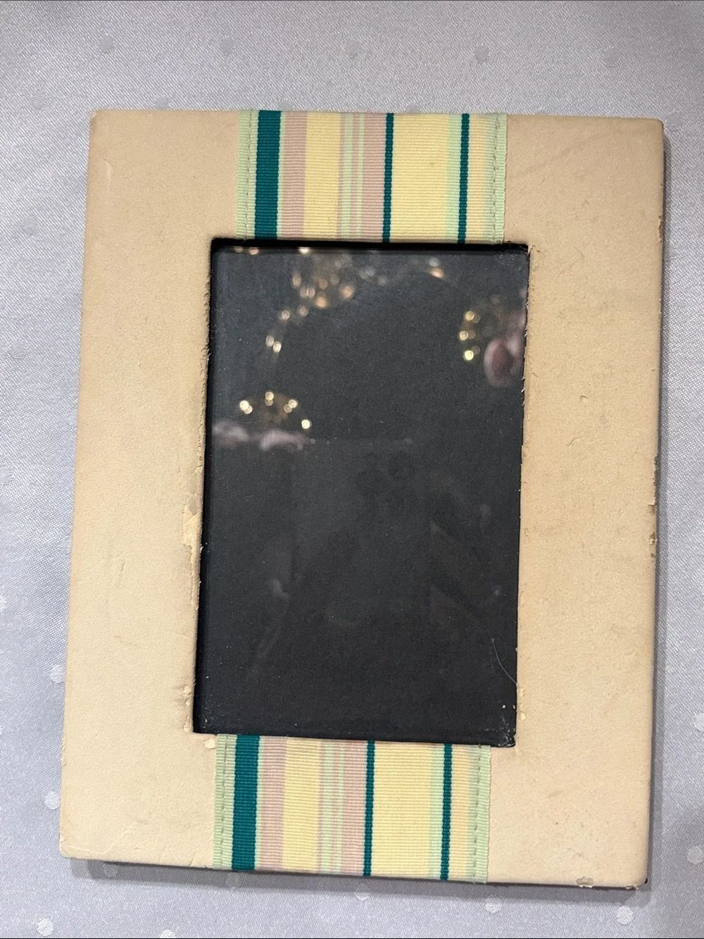 Liz Claiborne Striped Accent Beige Picture Frame!